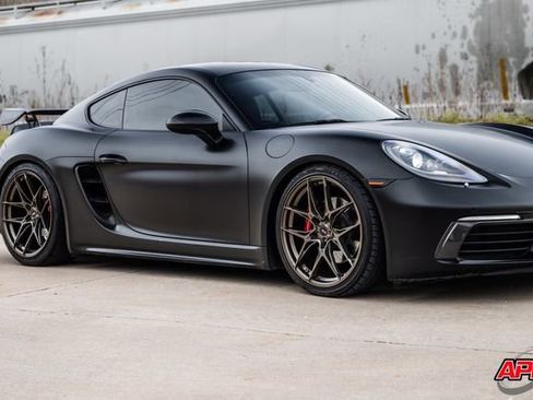 Used 2017 Porsche 718 Cayman image 53