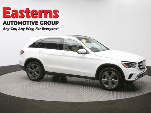 Used 2021 Mercedes-Benz GLC 300 4MATIC w/ Driver Assistance Package image 48