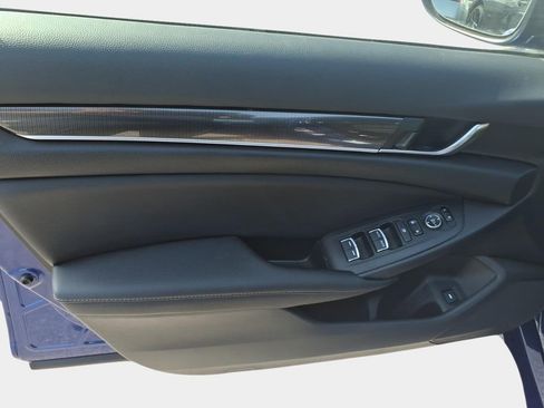 Used 2022 Honda Accord Sport image 9