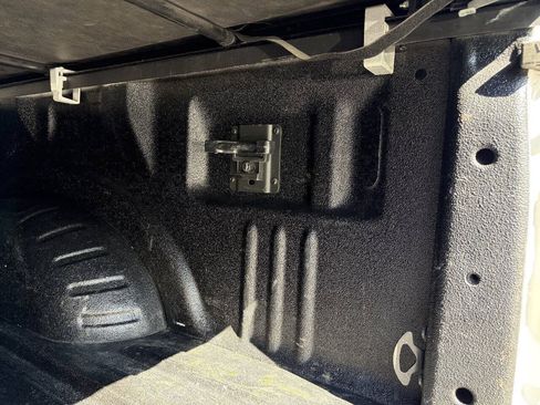 Used 2017 Ford F250 XLT AWD/4WD image 39