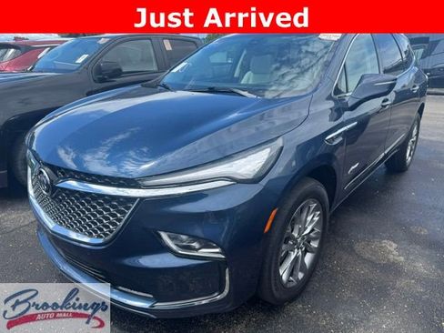 Used 2023 Buick Enclave Avenir w/ Avenir Technology Package AWD/4WD image 1