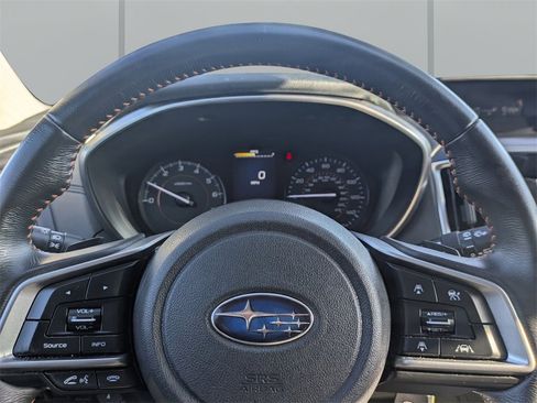 Used 2018 Subaru Crosstrek 2.0i Premium w/ Eyesight System image 29