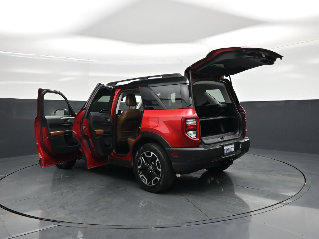 Certified 2021 Ford Bronco Sport Outer Banks AWD/4WD image 35