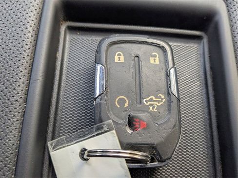 Used 2021 GMC Sierra 1500 AT4 w/ AT4 Value Package image 34