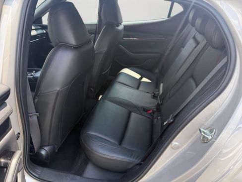Used 2024 MAZDA MAZDA3 s FWD image 14