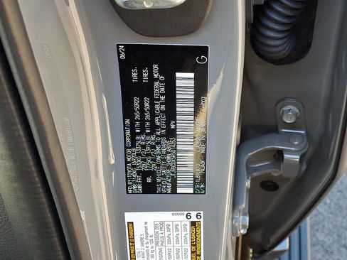 Certified 2024 Lexus GX 550 w/ Accessory Package (Z1) AWD/4WD image 28