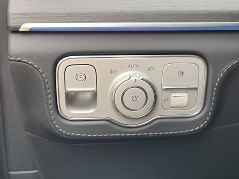 Certified 2025 Mercedes-Benz GLE 63 AMG S image 21