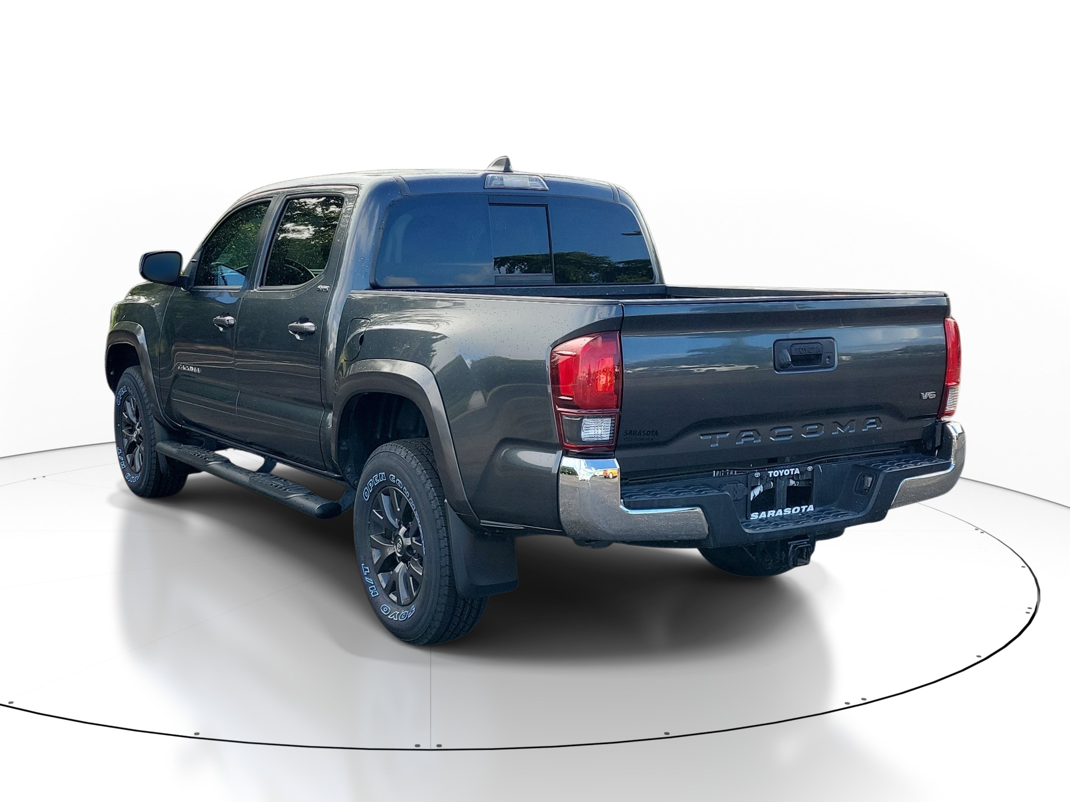 Used 2022 Toyota Tacoma SR5 RWD image 4