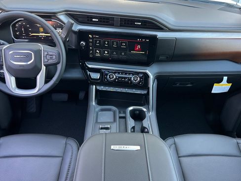 New 2026 GMC Sierra 2500 Denali w/ Denali Reserve Package AWD/4WD image 12