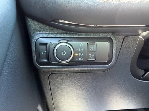 Used 2025 Ford Explorer ST w/ Sun And Sound Package AWD/4WD image 27
