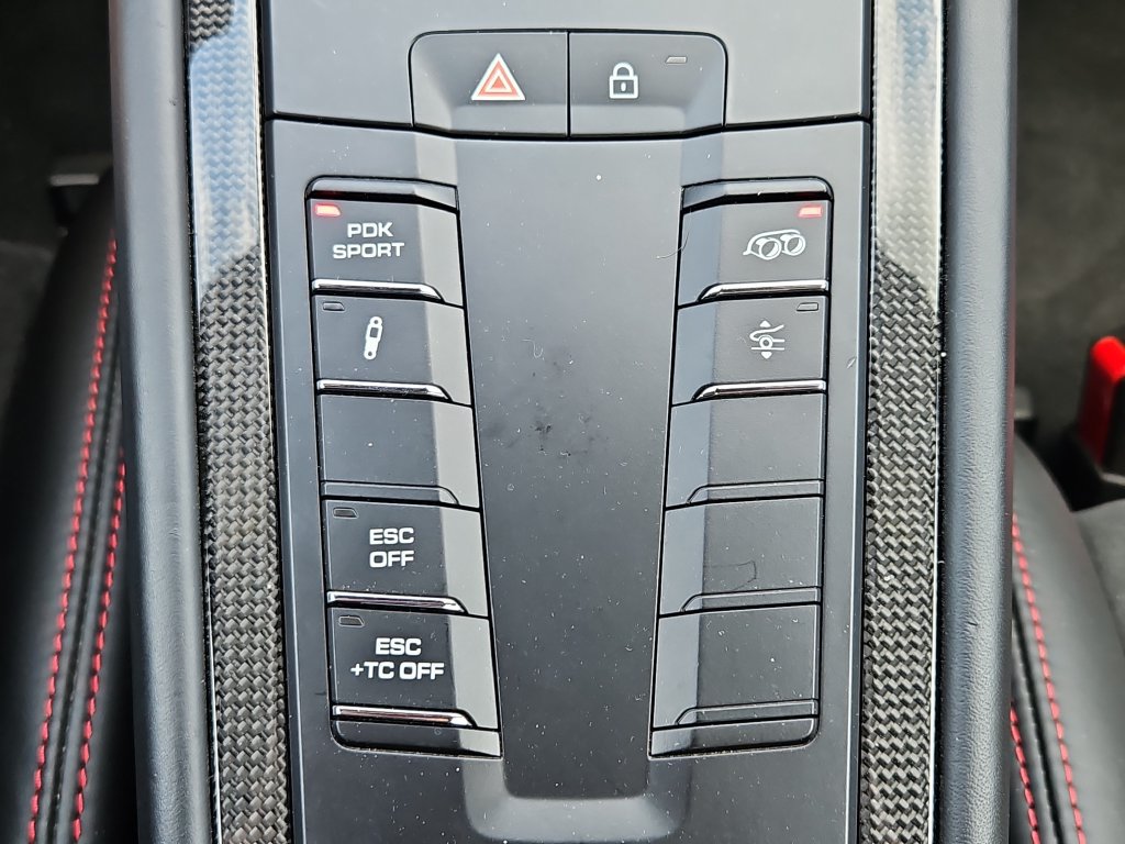 Certified 2019 Porsche 911 GT2 RS RWD image 18