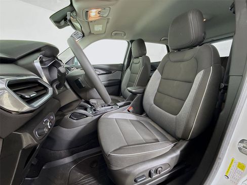 Used 2023 Chevrolet TrailBlazer LT w/ Convenience Package image 20