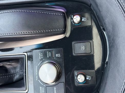 Used 2014 Lexus LS 460 image 20