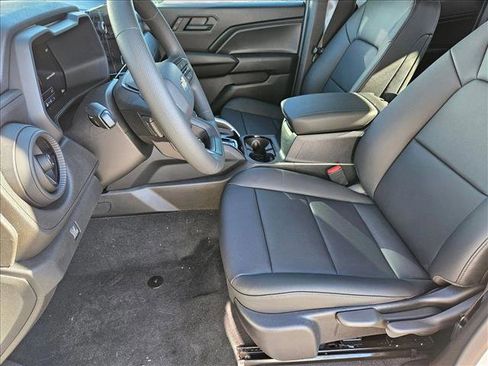 New 2026 Chevrolet Colorado W/T image 4