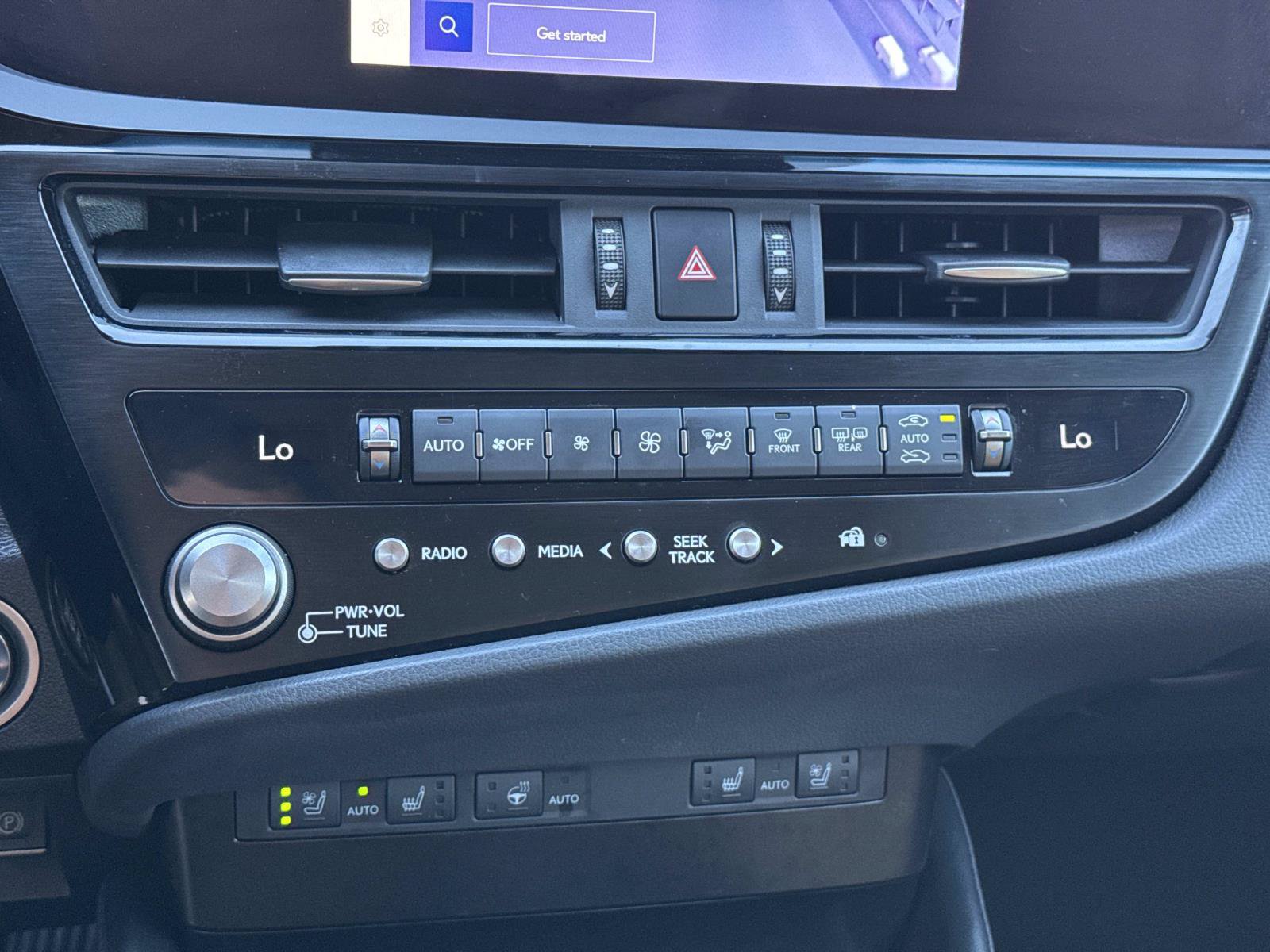 Used 2025 Lexus ES 350 w/ Premium Package FWD image 25
