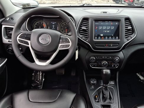 Used 2022 Jeep Cherokee Latitude w/ Sun & Sound Group image 12