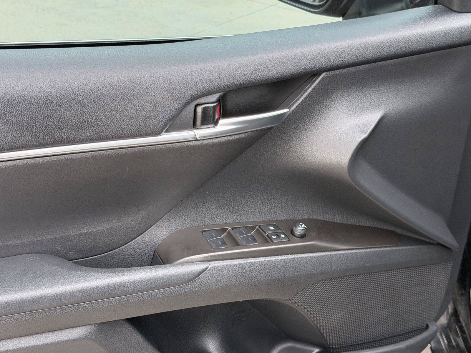 Used 2024 Toyota Camry LE w/ Convenience Package FWD image 9