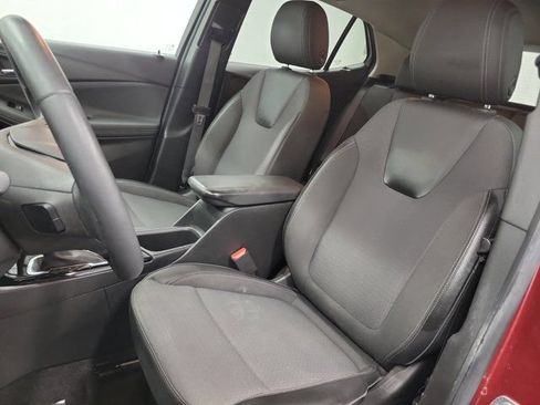 Used 2023 Buick Encore GX Select w/ Sport Touring Package FWD image 22
