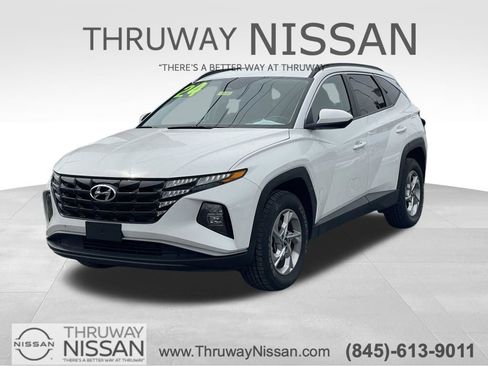 Used 2024 Hyundai Tucson SEL image 1