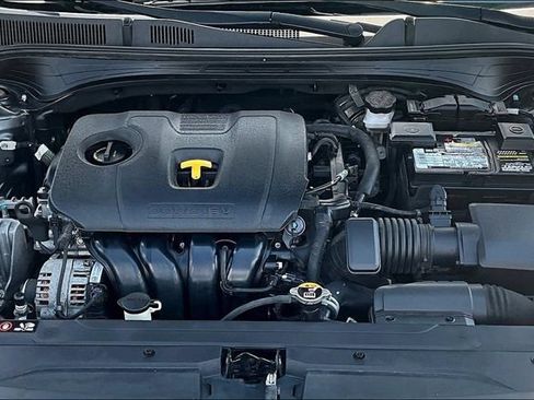 Used 2020 Kia Forte EX FWD image 29