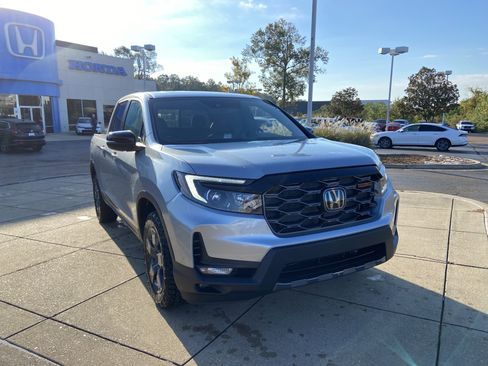 New 2026 Honda Ridgeline TrailSport image 2