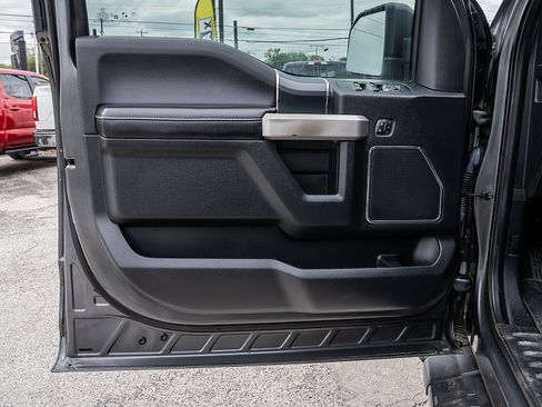 Used 2020 Ford F150 Lariat w/ Equipment Group 502A Luxury AWD/4WD image 10