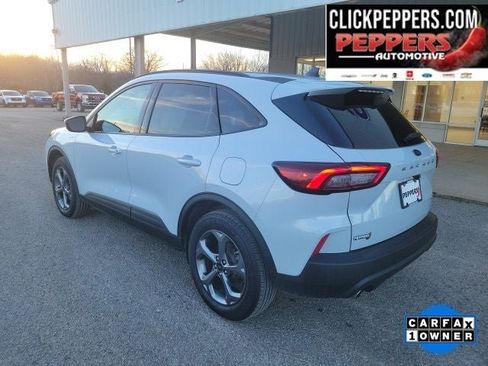 Used 2025 Ford Escape ST-Line Select AWD/4WD image 3