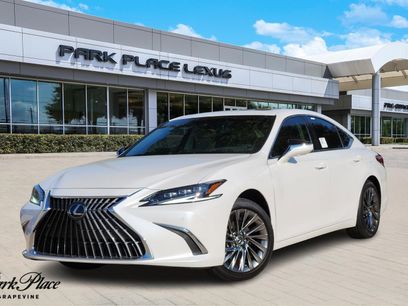New 2025 Lexus ES 300h Ultra Luxury