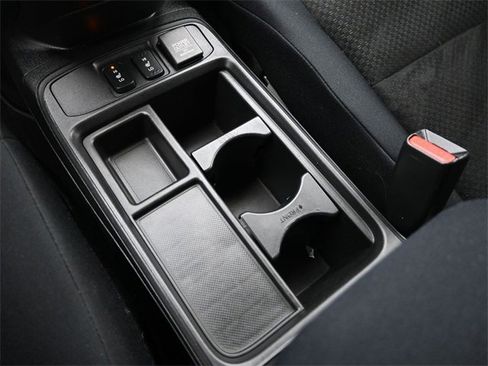 Used 2015 Honda CR-V EX image 31