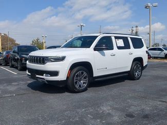 Used 2024 Jeep Wagoneer Series II w/ Flexible Seating Group video 2