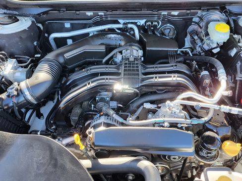 Certified 2025 Subaru Outback Limited image 30