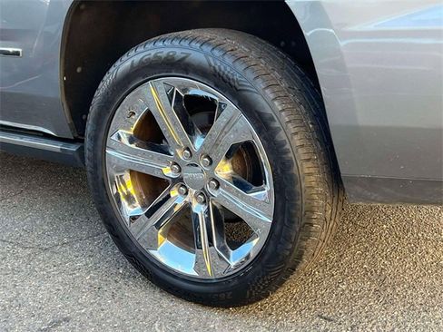 Used 2018 GMC Yukon Denali image 9