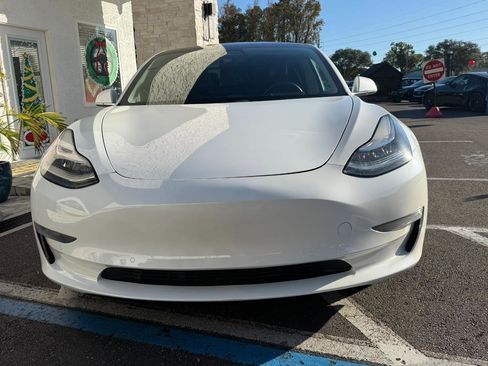 Used 2020 Tesla Model 3 Long Range AWD/4WD image 4