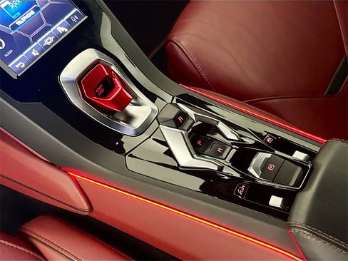 Used 2020 Lamborghini Huracan EVO image 17