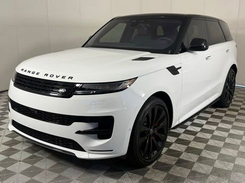 Certified 2023 Land Rover Range Rover Sport SE Dynamic image 2