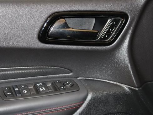 Used 2025 Dodge Durango R/T image 36