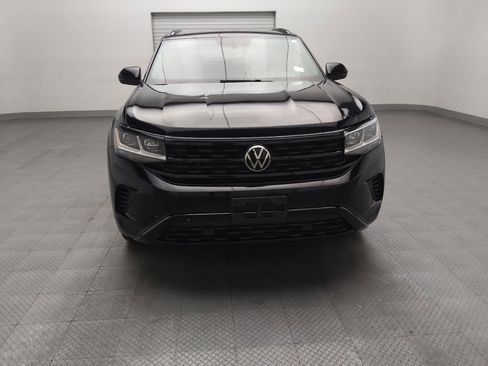 Used 2022 Volkswagen Atlas Cross Sport SE FWD image 14