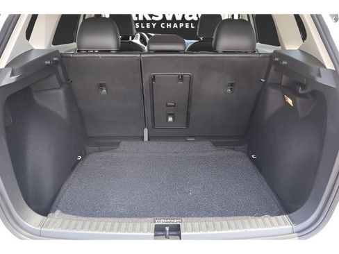 Used 2023 Volkswagen Taos SE FWD image 18
