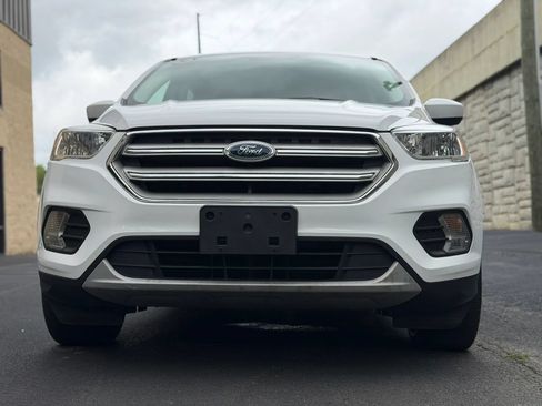 Used 2019 Ford Escape SE FWD image 35