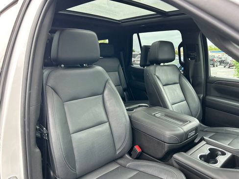 Used 2021 Chevrolet Tahoe LT w/ Luxury Package AWD/4WD image 40