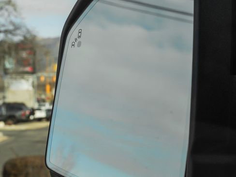 Used 2019 Ford F150 Limited image 22