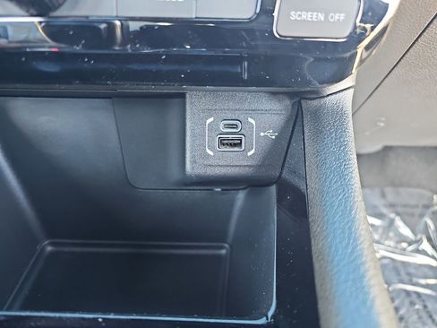 New 2026 Jeep Compass Latitude image 23