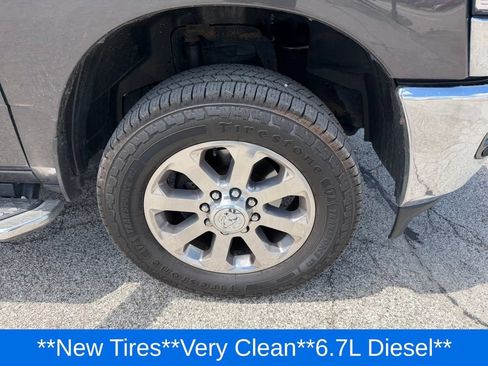 Used 2020 RAM 2500 Big Horn w/ Level 2 Equipment Group AWD/4WD image 18