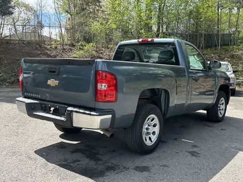 Used 2010 Chevrolet Silverado 1500 W/T RWD image 22