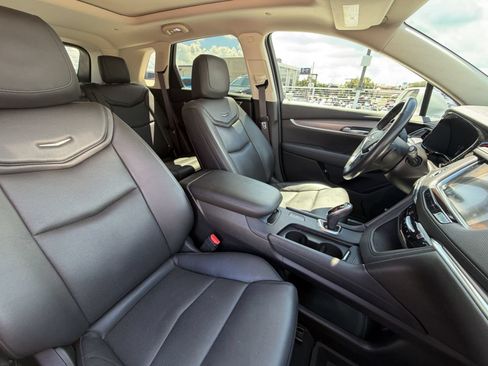 Used 2019 Cadillac XT5 Luxury FWD image 24