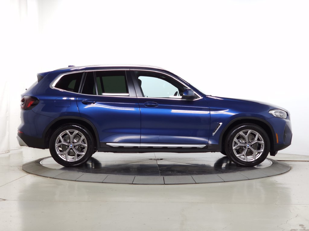 Used 2023 BMW X3 xDrive30i w/ Premium Package w/ZPA AWD/4WD image 12