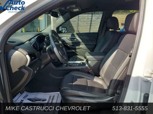 Used 2023 Chevrolet Traverse LT AWD/4WD image 21