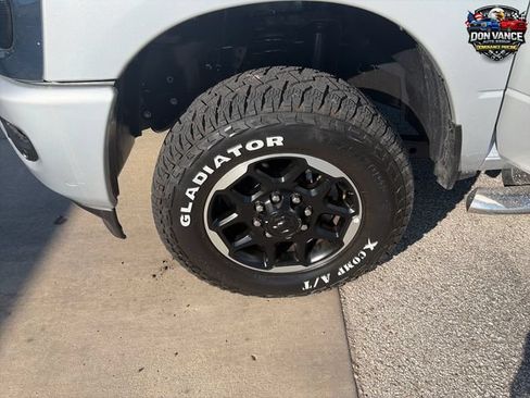 Used 2026 RAM 2500 Laramie AWD/4WD image 26