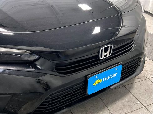 Used 2023 Honda Civic Sport image 31