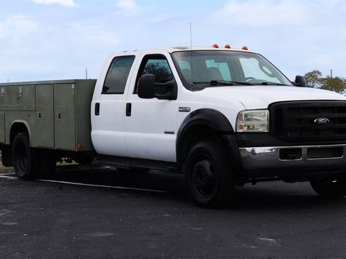 Used 2006 Ford F450 XLT image 7